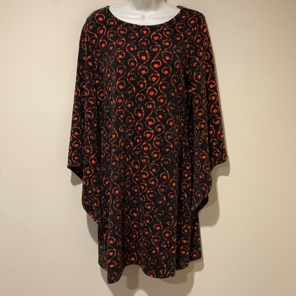 Aryeh Dresses & Skirts - Aryeh dress